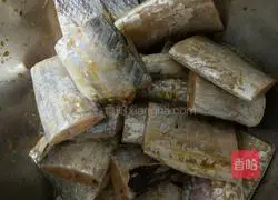 Illustration of braised hairtail 2