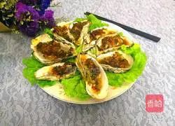 Illustration of grilled oysters with garlic, lemon and green pepper 19
