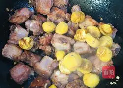 Illustration of how to cook chestnut ribs with orange juice 12