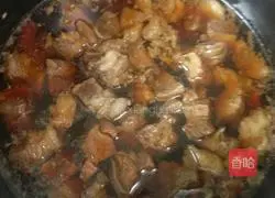 Illustration of how to make red braised beef brisket 2