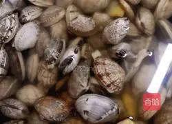 Illustration of how to make braised cuttlefish and clams 3