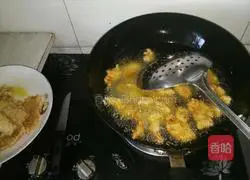 Illustration of how to make pot pork 3