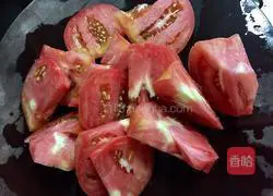 Illustration of how to cook tomato-braised pork ribs 2