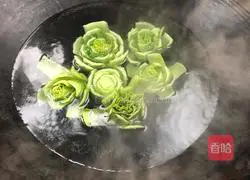 [Lantern Festival on the 15th day of the first lunar month] Illustration of how to make jade lotus lanterns 4