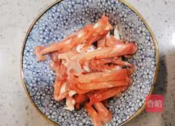 Illustration of how to make stir-fried cowpeas and meat 4