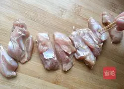 Illustration of grilled chicken leg skewers 9