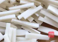 Illustration of how to make fried rice cakes with shepherd's purse, winter bamboo shoots 2