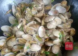 Illustration of how to make fried clams with sauce 7