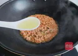 Illustration of how to make luncheon meat and steamed baby cabbage 7