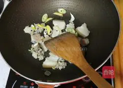 Homemade Illustration of how to make braised pork 6