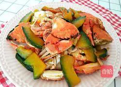Illustration of how to make braised crabs with pumpkin 1