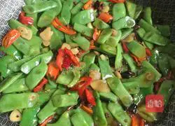 Illustration of how to make stir-fried green beans 9