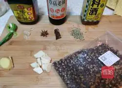 Illustration of how to make braised chicken feet 3