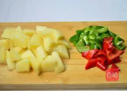 Illustration of how to cook potato stewed ribs 2