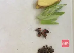 Illustration of how to make fresh edges 4