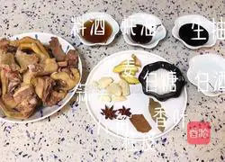 Dry and stir-fry salt water Illustration of how to cook duck 4