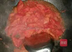 Tomatoes and potatoes Illustration of how to cook beef brisket 6