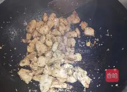 Recipe for cumin chicken breast cubes Illustration 5