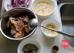 Potato stewed with chicken nuggets Illustration of how to do it 1