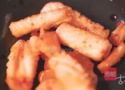 Playing with the Dragon and Playing with the Phoenix丨The New Year is auspicious and the dragons and phoenixes dance to the tip of the tongue.Illustration 4