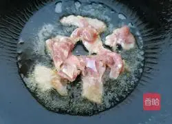 Illustration of how to make fried carrots and fungus 5