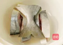 Illustration of how to make fan fish 2