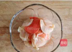 Illustration of how to make garlic vermicelli scallops 6