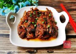 Illustration of how to make fish-flavored yellow croaker 14