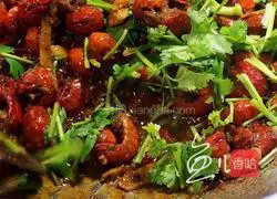 Illustration of how to make spicy shrimp tail 11