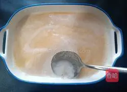 Illustration of how to make broccoli, yam and egg custard 11