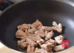 Illustration of how to make sweet and sour pork ribs 1