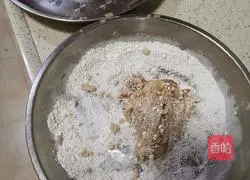 Illustration of how to make crispy fried chicken legs 8