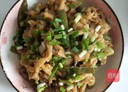 Illustration of braised noodles 9