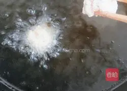 Pineapple Sweet and Sour Pork Recipe Illustration 12