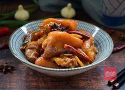 Illustration of braised pig's feet 23