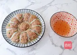 Illustration of how to make flowers bloom and prosper 14