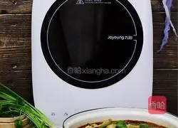 Illustration of how to make spicy boiled fish 19