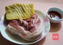 Illustration of how to make roasted pork with orchid dried beans 1