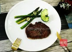 M9 Wagyu Sirloin Recipe Illustration 6