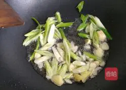 Illustration of braised shrimp in oil 3