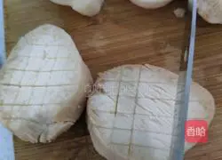 Illustration of how to make king oyster mushrooms with abalone juice 2