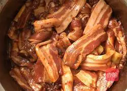 Illustration of how to make rice noodles and meat 3