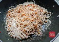 Ants on Illustration of how to make a tree 5