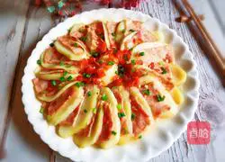 Illustration of how to make steamed potato slices with bacon 8