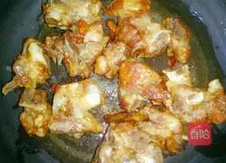 Illustration of how to make kelp braised pork ribs (braised version) 9