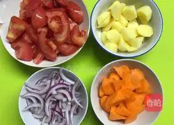 Sour Recipe for appetizing beef stew with tomatoes 2