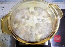 Illustration of how to make spicy chicken feet 2