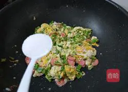 Illustration of how to make barbecued pork and fried green pepper bento with eggs 9