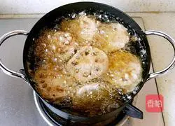 Illustration of how to make fried lotus root box 11