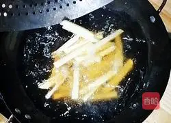 Cantonese style potato-based shrimp recipe 5